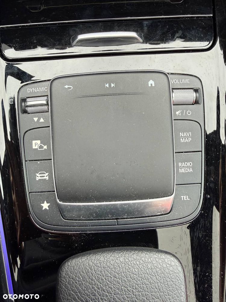 Mercedes-Benz GLA 250 4-Matic - 12