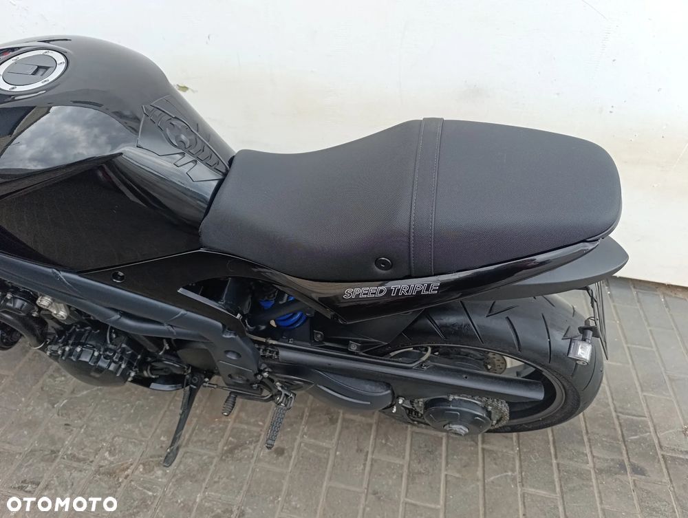Triumph Speed Triple - 16