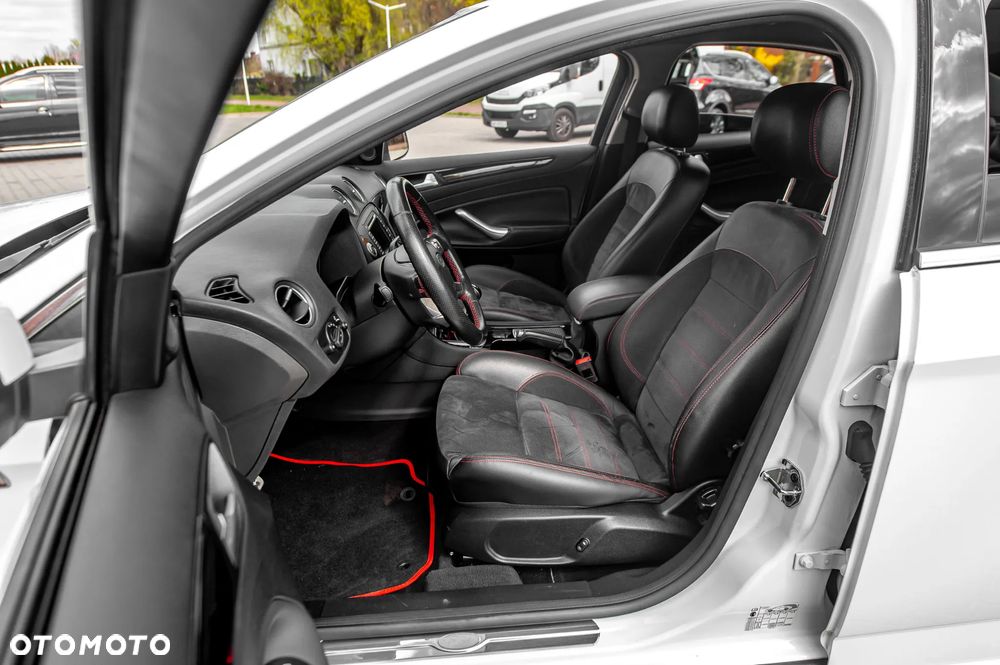 Ford Mondeo 2.0 TDCi Titanium S - 20