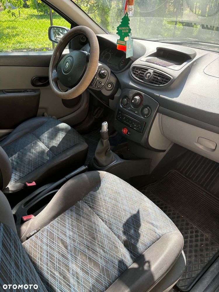 Renault Clio 1.5 dCi Alize - 5