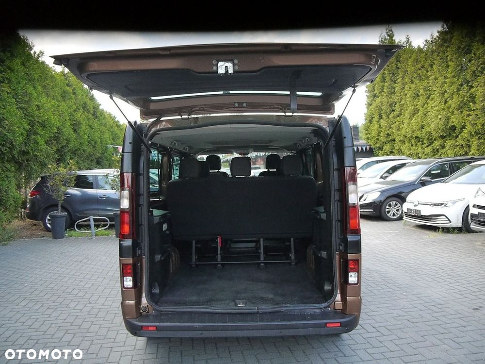 Opel Vivaro - 15