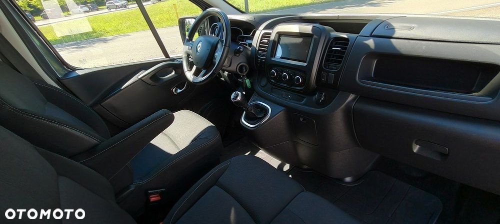 Renault Trafic - 9