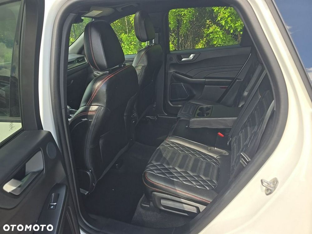 Ford Escape - 10