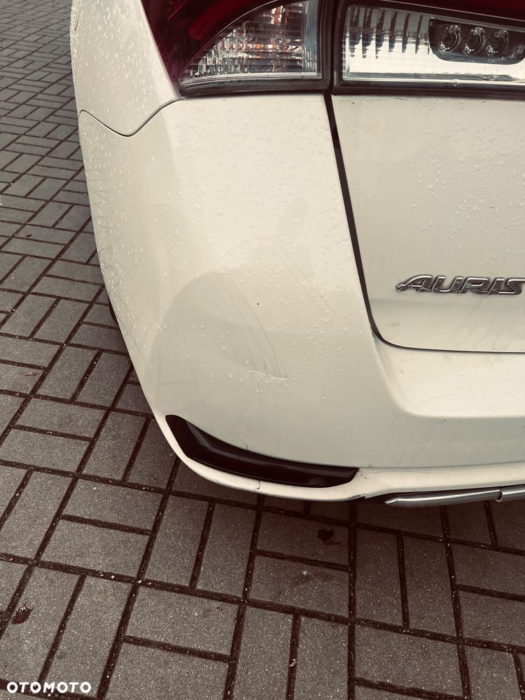 Toyota Auris - 12