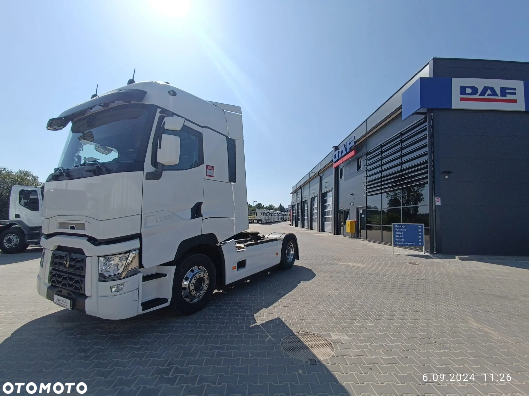Renault T520 / STANDARD / HIGH / VEB - 8