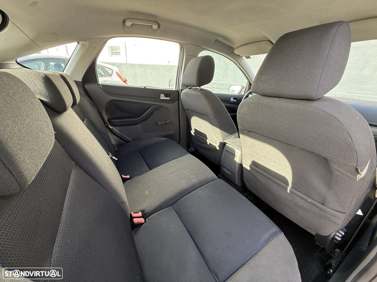 Ford Focus 1.6 TDCi Sport - 12