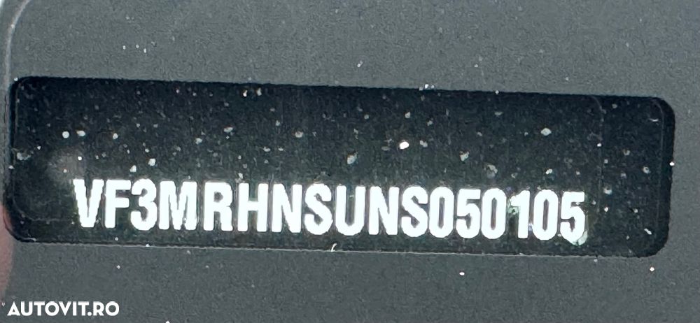 Peugeot 3008 PureTech 130 Stop & Start GPF EAT8 Allure - 33