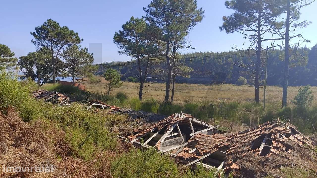Oportunidade de Investimento em Terreno junto à Lagoa de Óbidos - Grande imagem: 4/12
