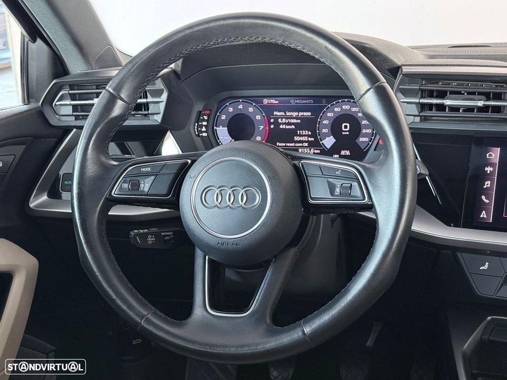 Audi A3 Limousine 30 TFSI Advanced - 13