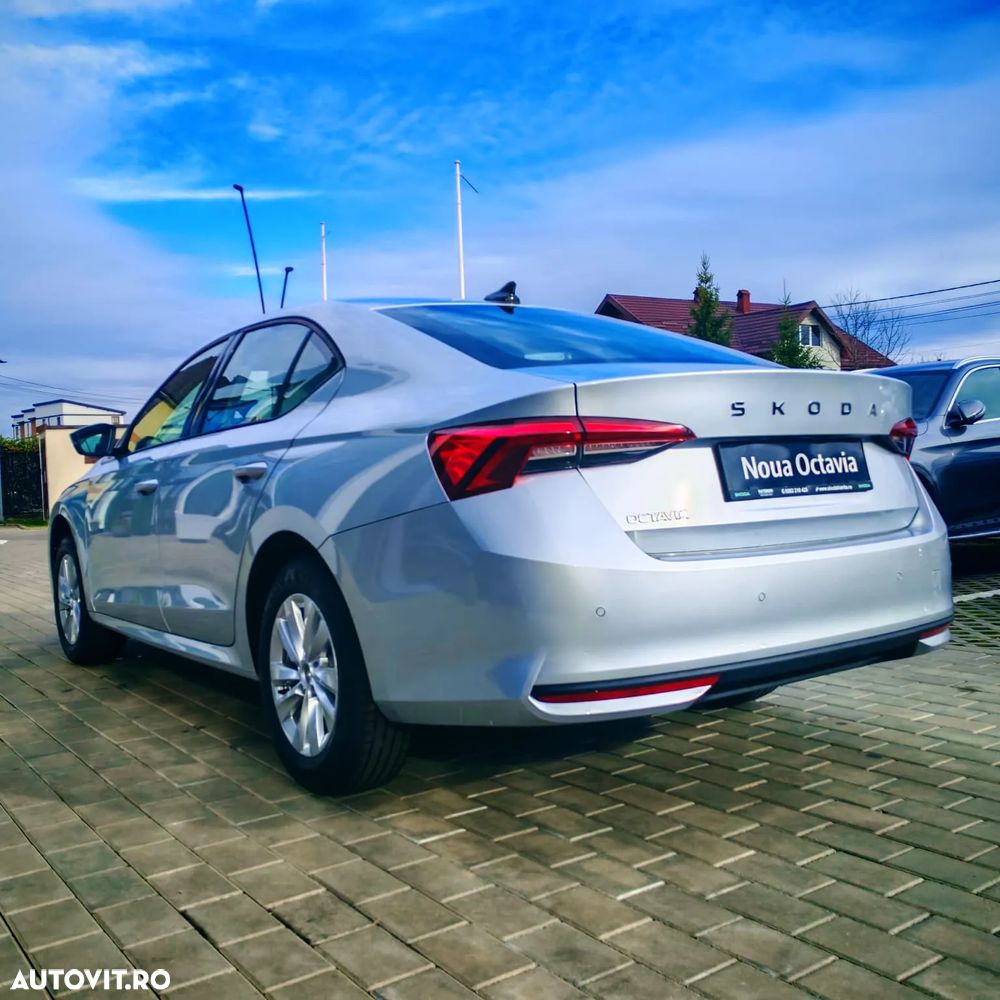 Skoda Octavia 1.5 TSI 115 CP Selection - 5