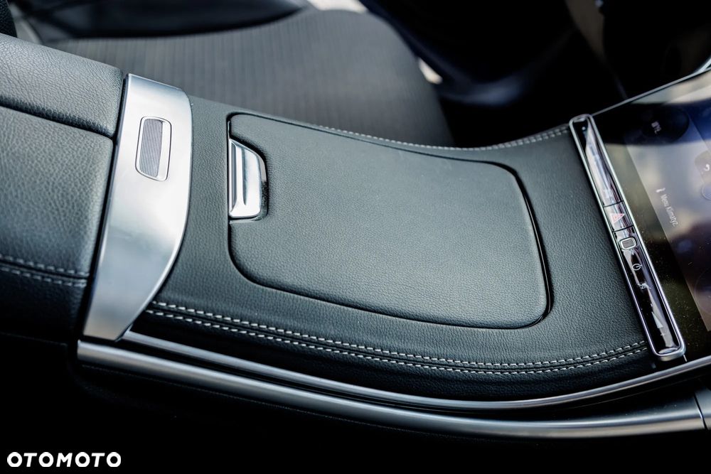 Mercedes-Benz Klasa C 200 mHEV Avantgarde - 8