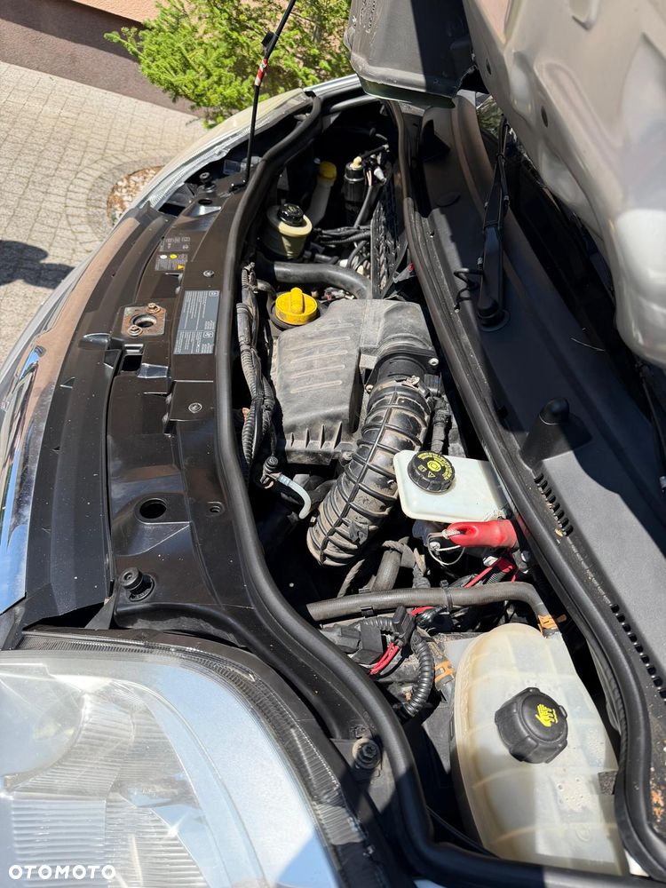 Opel Vivaro L1H1 2.9t - 16