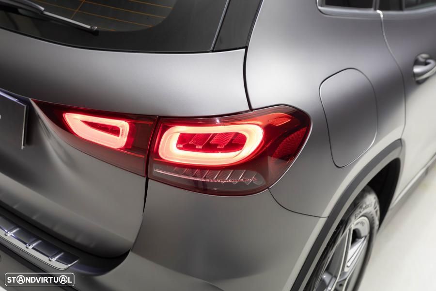 Mercedes-Benz GLA 250 e AMG Line - 24