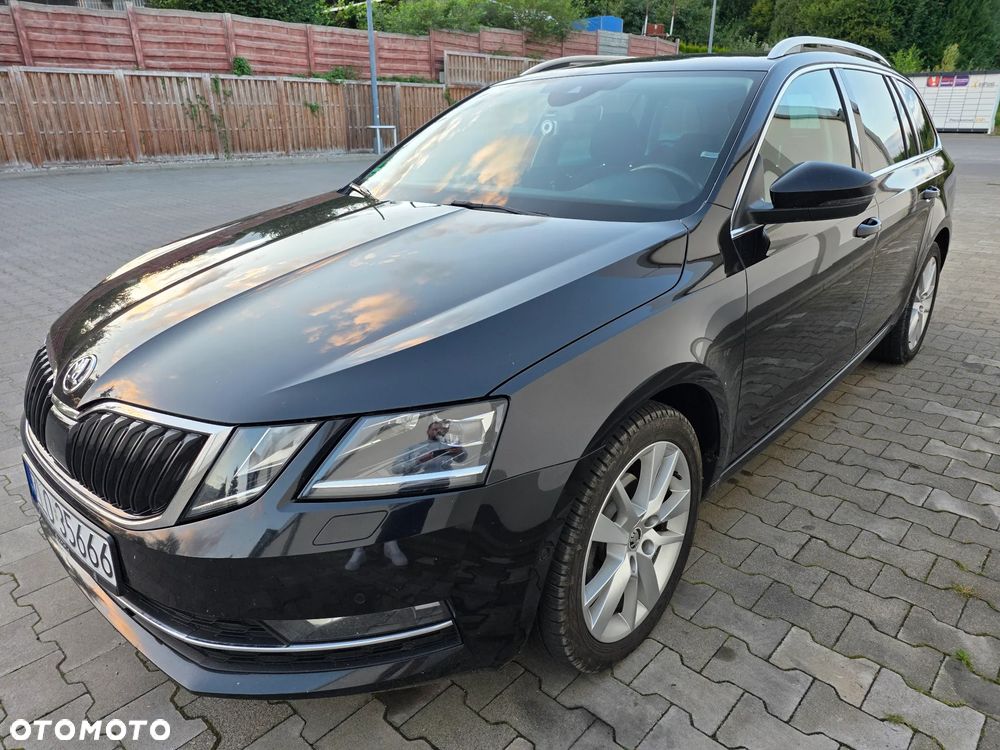 Skoda Octavia 1.6 TDI DSG Premium Edition - 6