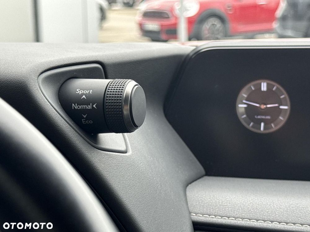 Lexus UX - 20