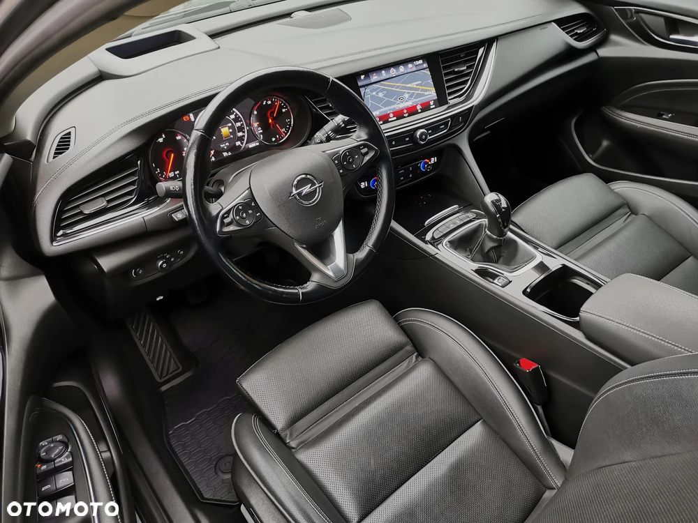 Opel Insignia 1.5 T Elite S&S - 14