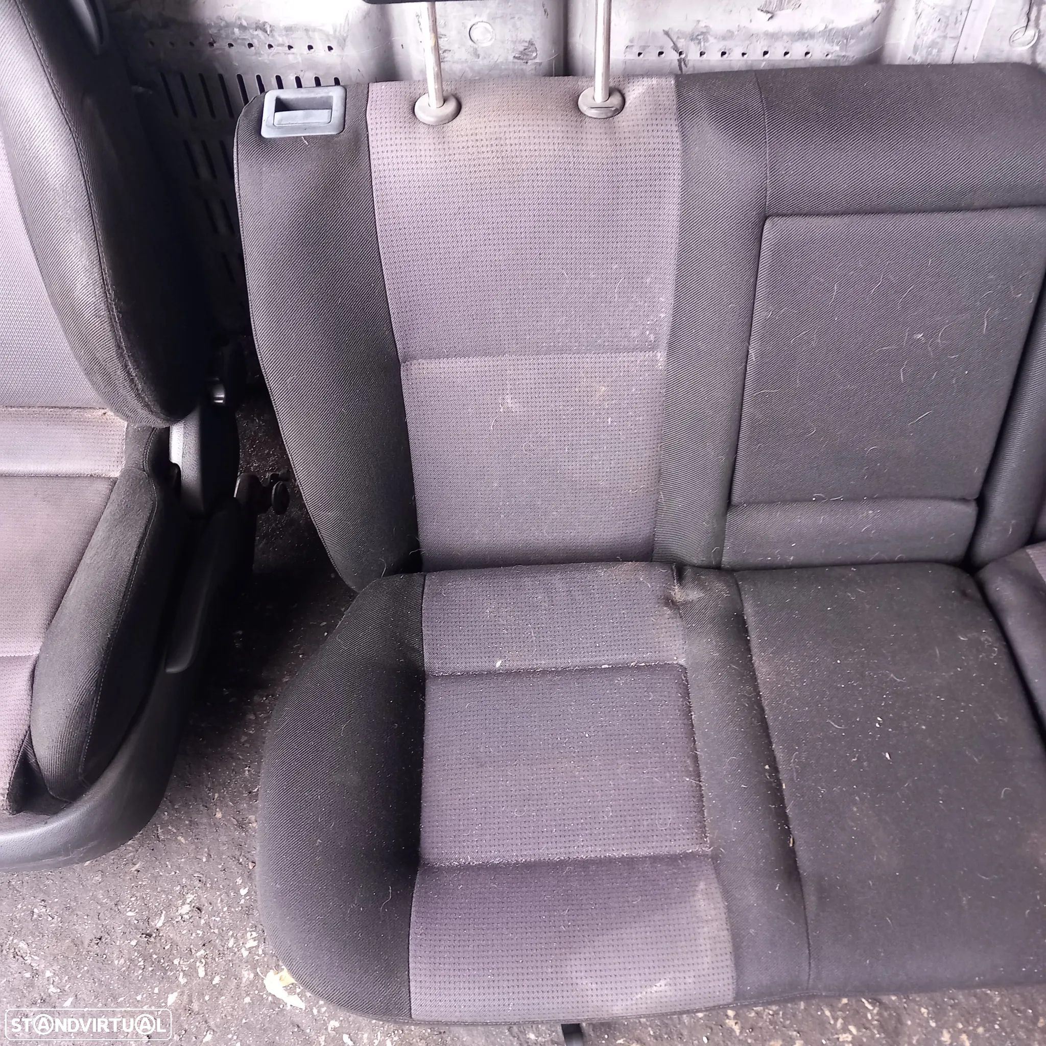 Conjunto de bancos vw golf 4 3portas - 2