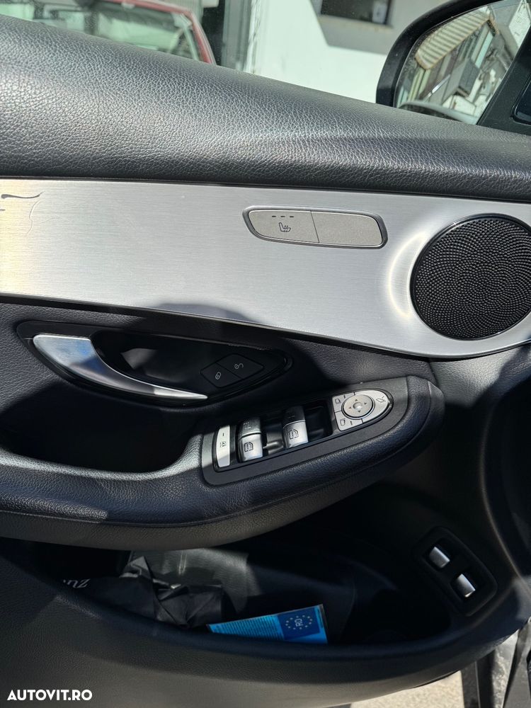 Mercedes-Benz GLC 220 d 4MATIC - 11