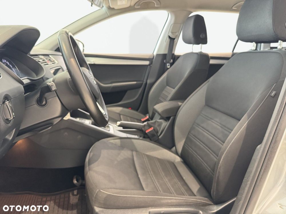 Skoda Octavia - 10