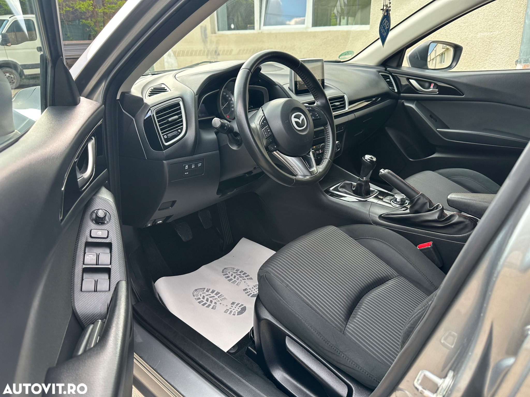 Mazda 3 SKYACTIV-G 120 Center-Line - 17