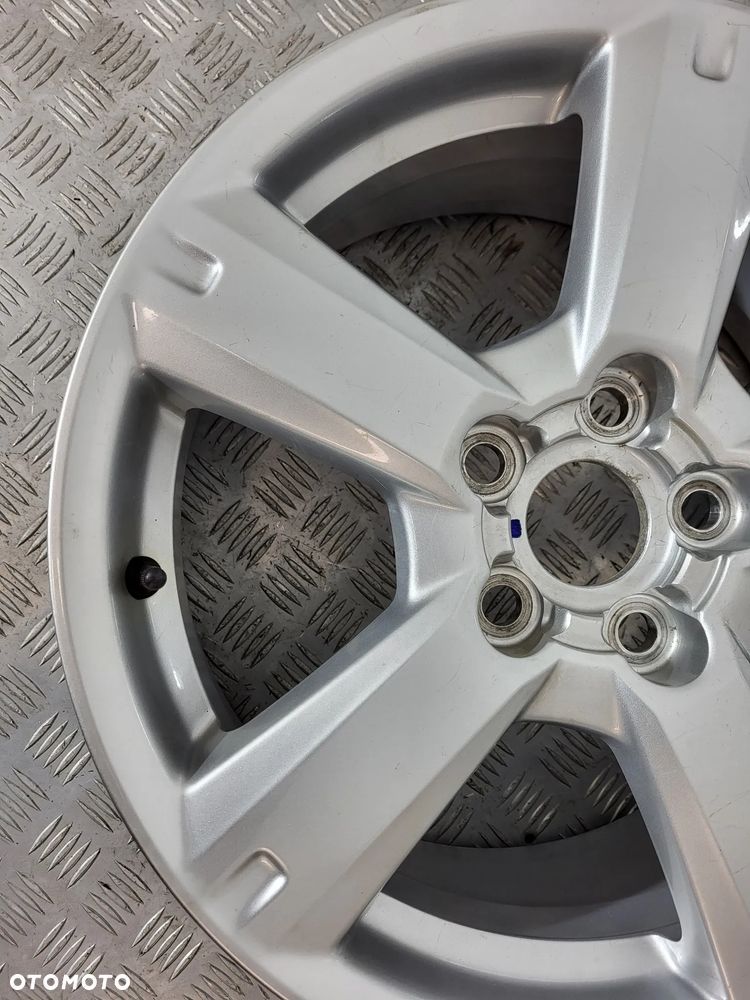 Toyota Rav4 III Felga Aluminiowa 17 - 2