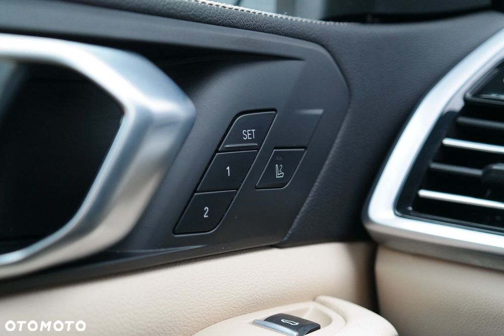 BMW X5 - 28