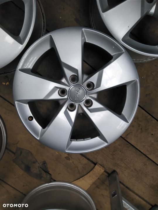 Felgi Audi OE 8S0601025J 7.0" x 17" 5x112 ET 47 - 2