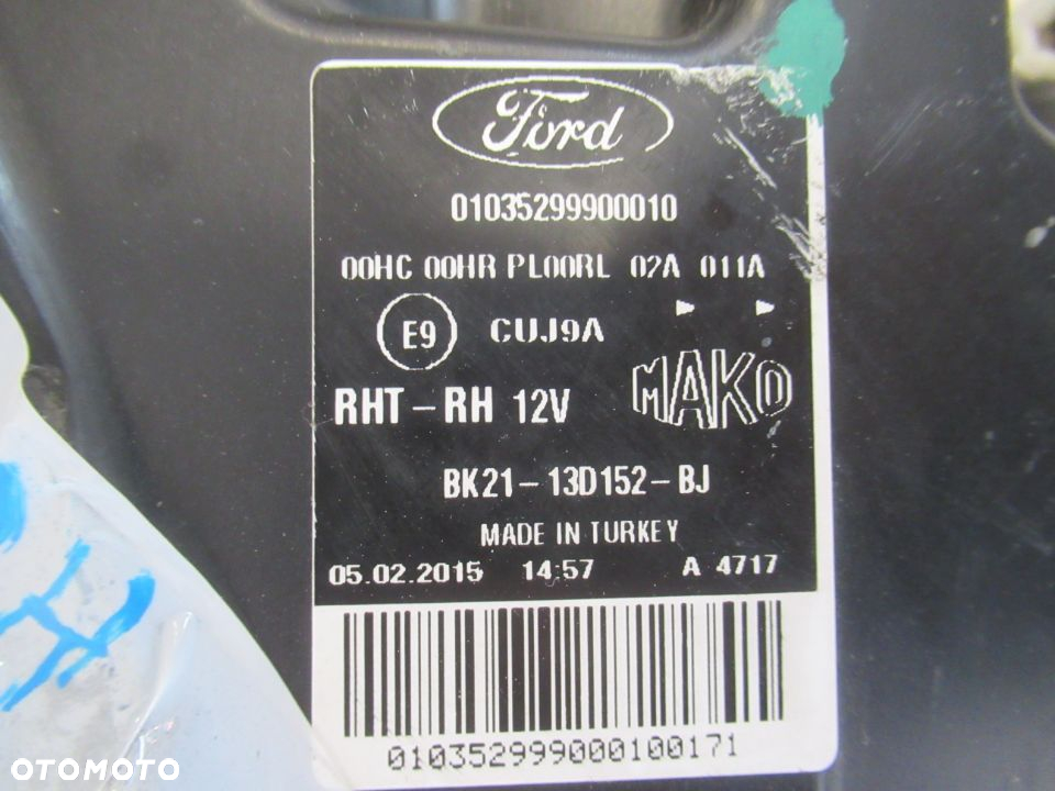 LAMPA PRZEDNIA PRZÓD PRAWA FORD TRANSIT CUSTOM SOCZEWKA 2012-2017 rok - 15