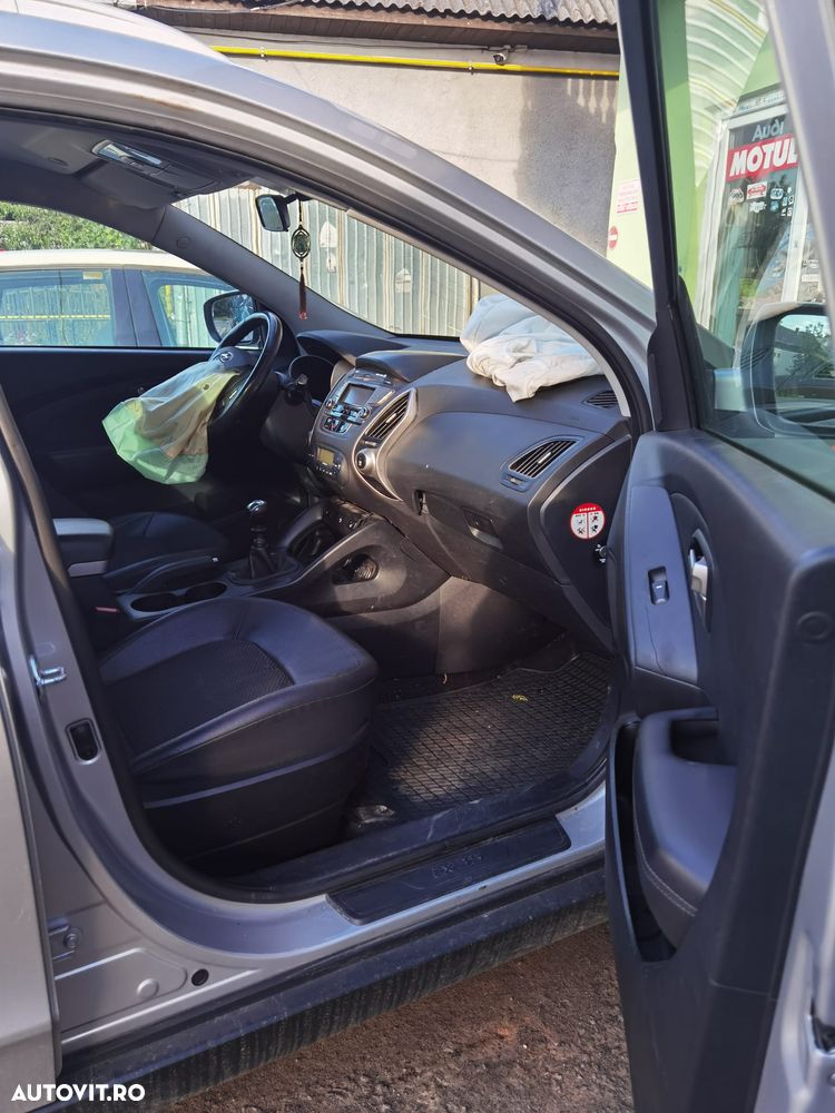 Hyundai ix35 - 8