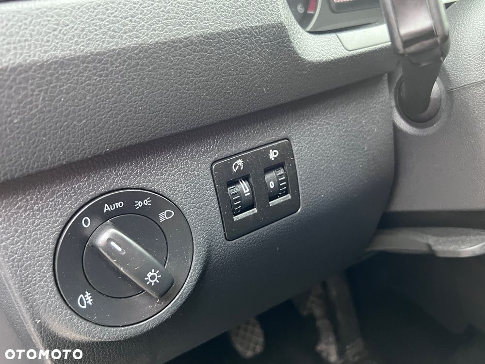 Volkswagen Caddy Maxi 2.0 TDI Trendline Mixt - 27