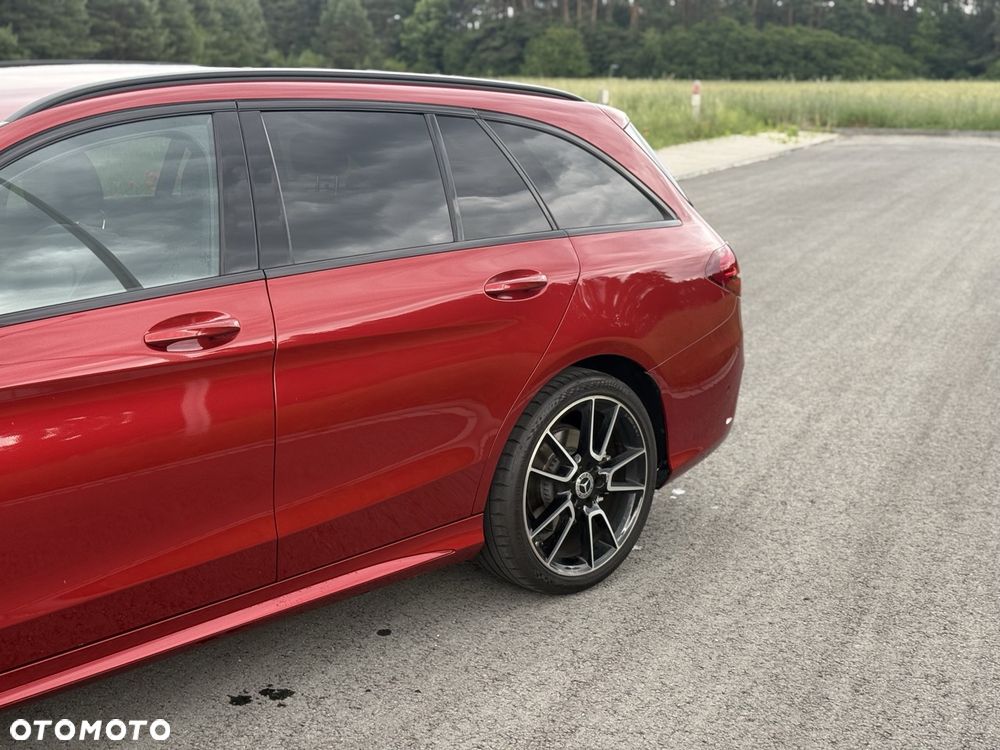Mercedes-Benz Klasa C 300 9G-TRONIC AMG Line - 6
