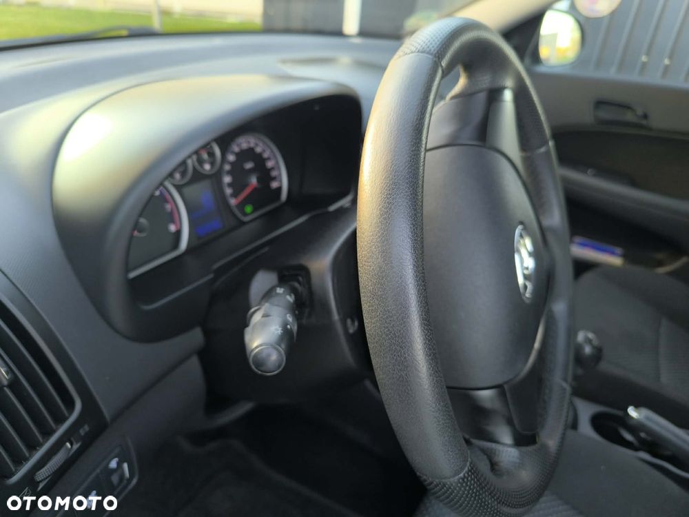 Hyundai i30 1.4 Comfort EU5 - 10