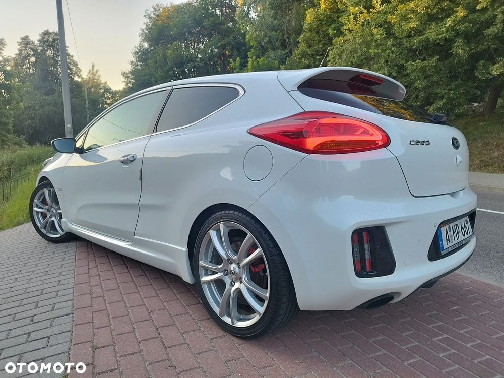 Kia ProCeed 1.6 T-GDI GT Edition 1 - 15