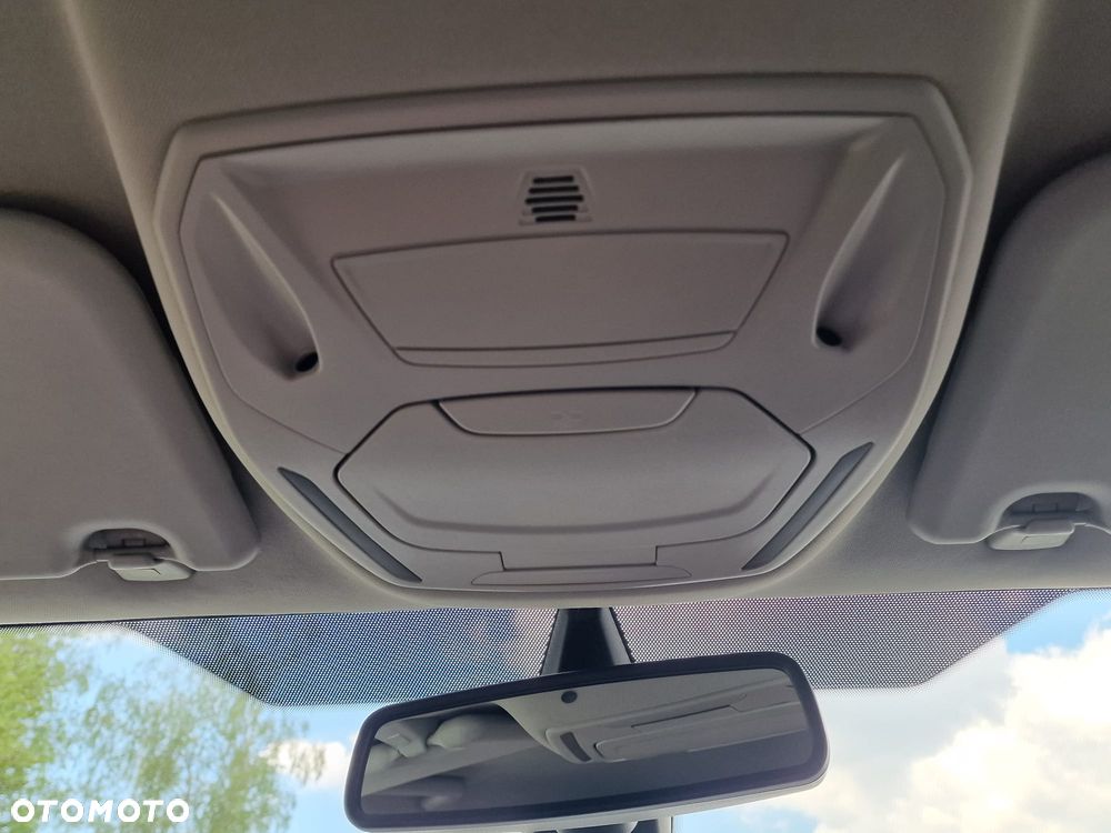 Ford Mondeo 2.0 Viva Titanium - 29