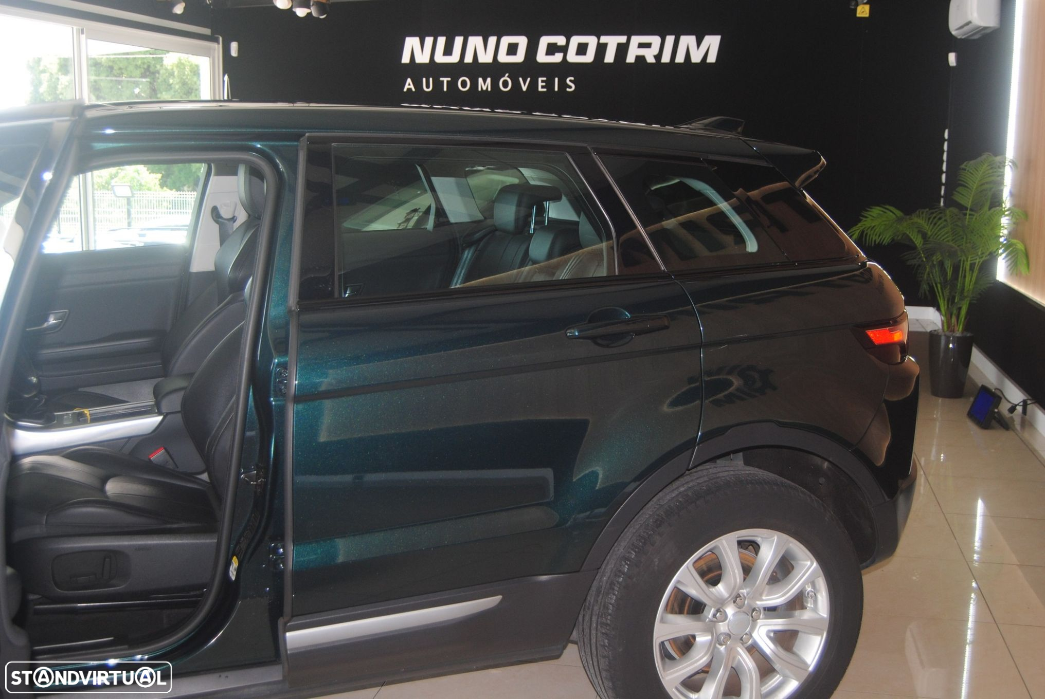 Land Rover Range Rover Evoque 2.0 eD4 SE - 13