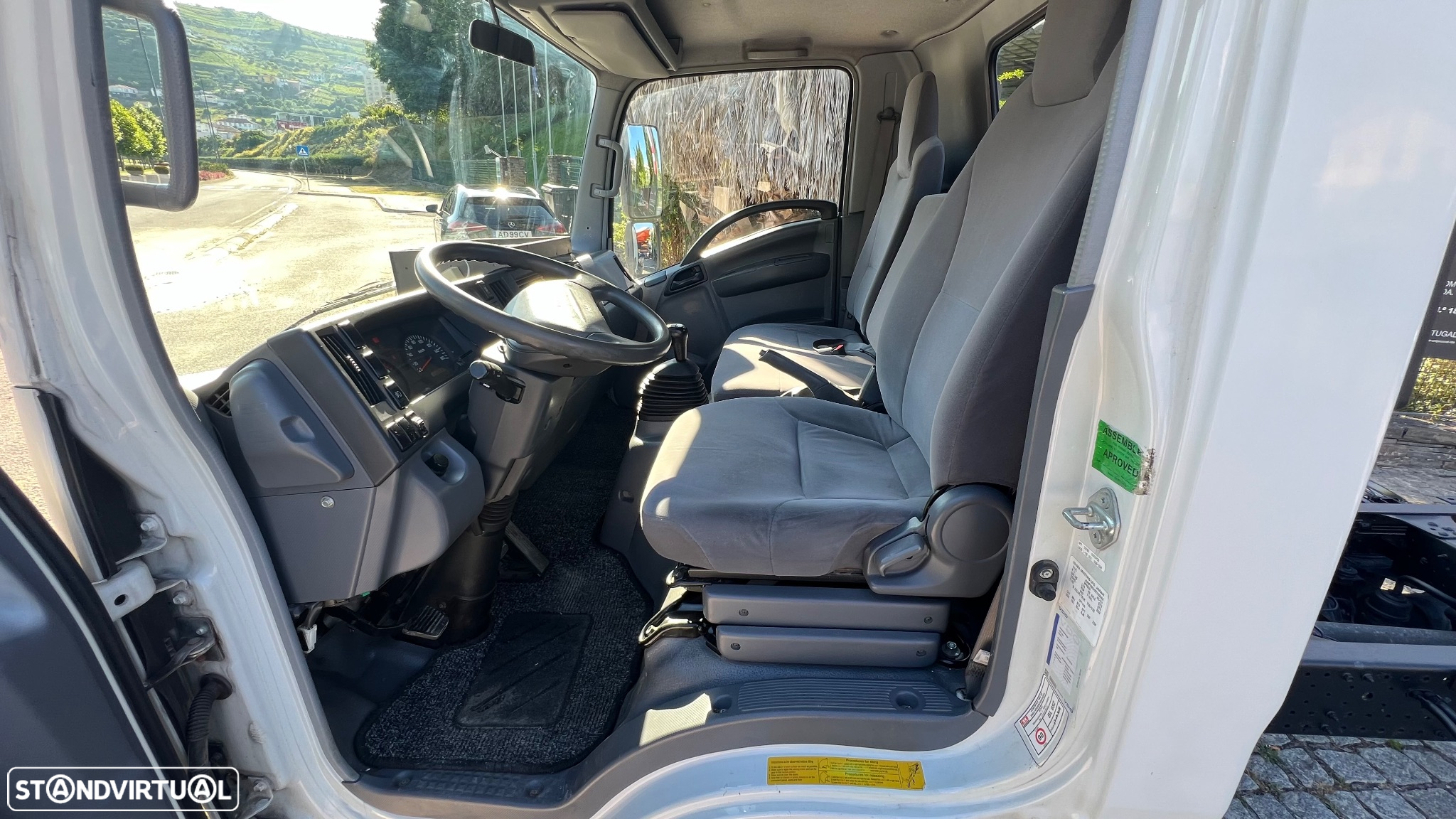 Isuzu NPR  3.0 150 CV - 8