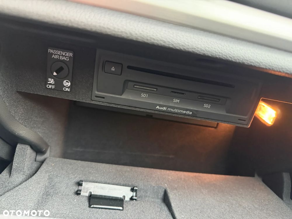 Audi A3 Sportback 1.4 TFSI e-tron S line Sportpaket - 33