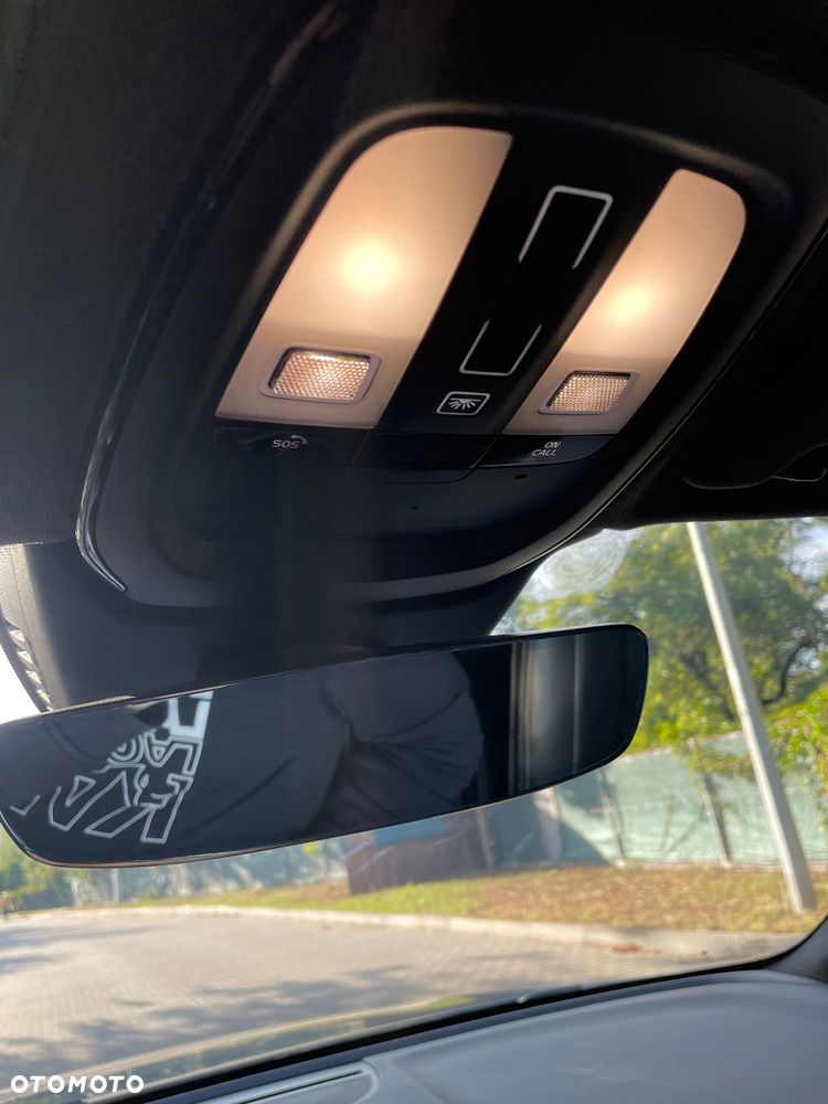 Volvo XC 40 Recharge 78 kWh Twin Motor Ultimate - 28