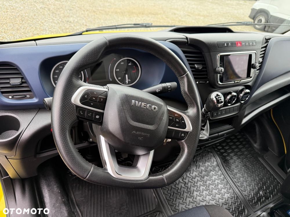 Iveco 2020/Daily/Winda BAR/Średni/manual/Klima/Tempomat/Business Pakiet - 18