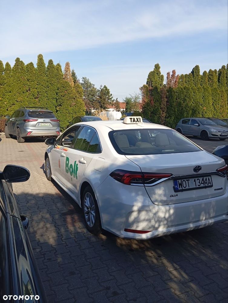 Toyota Corolla 1.8 Hybrid Comfort - 3