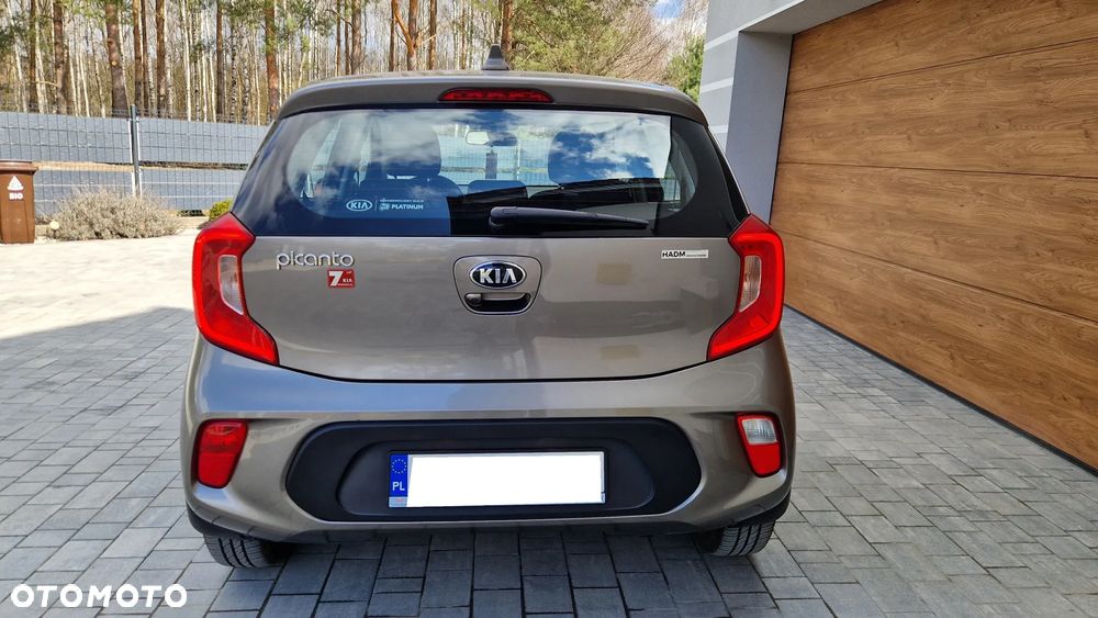 Kia Picanto 1.0 L - 10