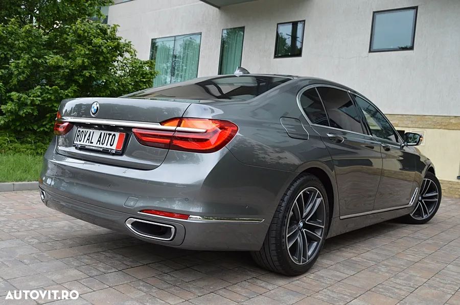 BMW Seria 7 730d xDrive - 5