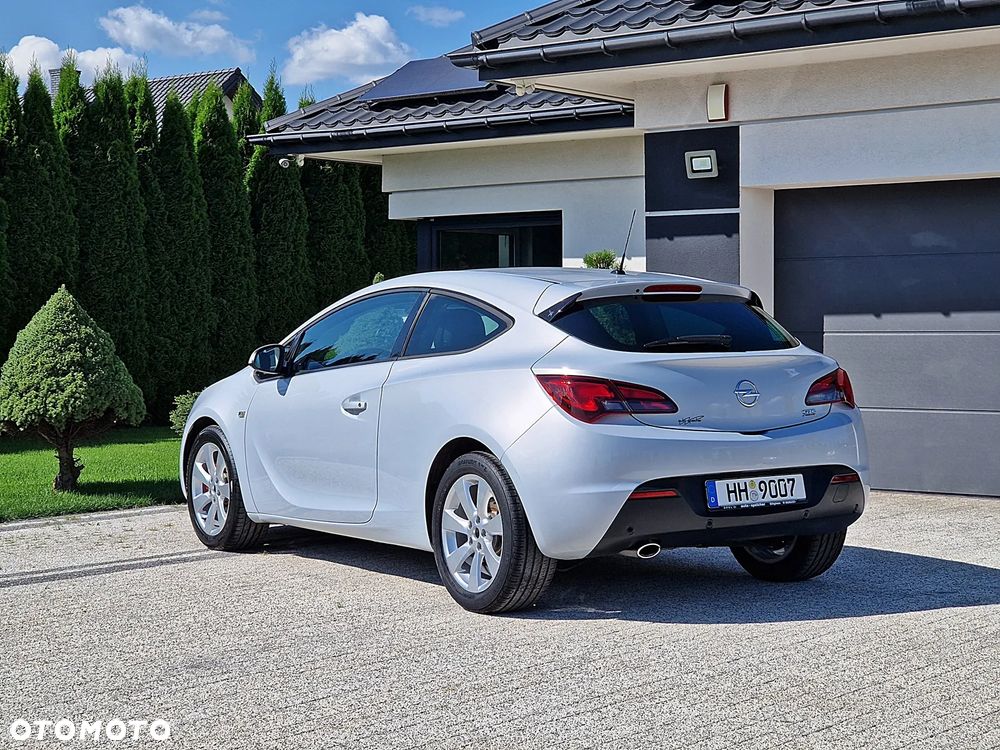 Opel Astra 1.4 Turbo - 21