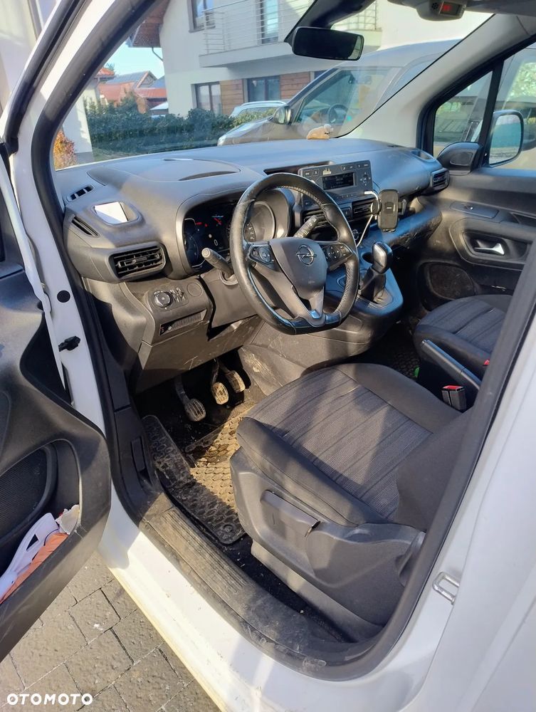Opel Combo - 8