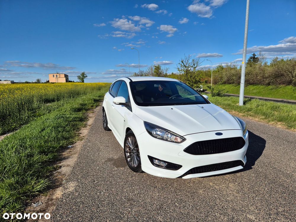 Ford Focus 1.5 EcoBlue Start-Stopp-System ST-LINE - 8