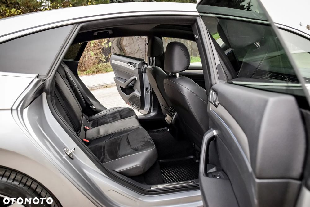 Volkswagen Arteon 2.0 TSI R-Line DSG - 22