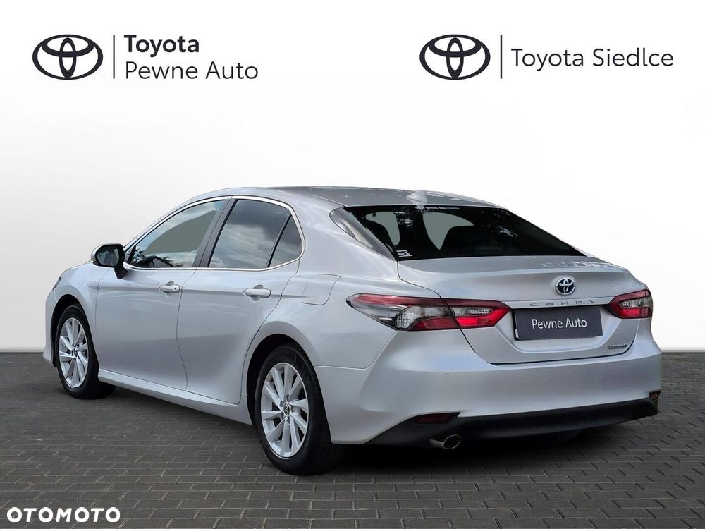 Toyota Camry 2.5 Hybrid Comfort CVT - 5