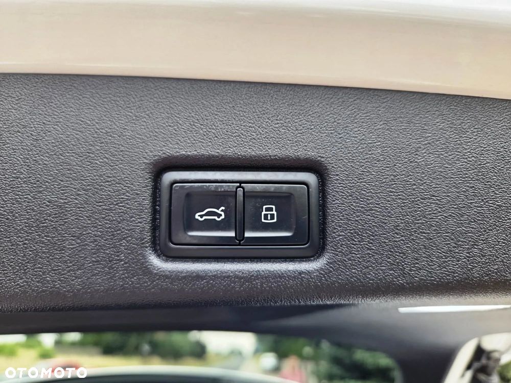 Audi Q5 40 TFSI mHEV Quattro S Line S tronic - 17