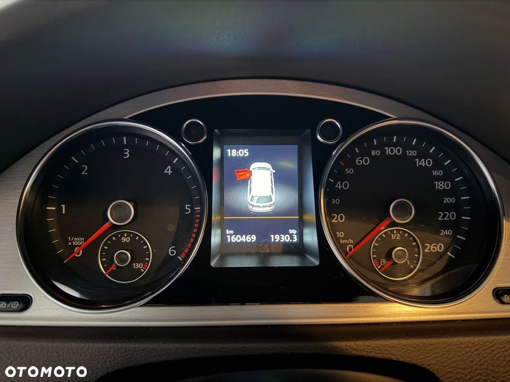 Volkswagen Passat 2.0 TDI Highline DSG - 7