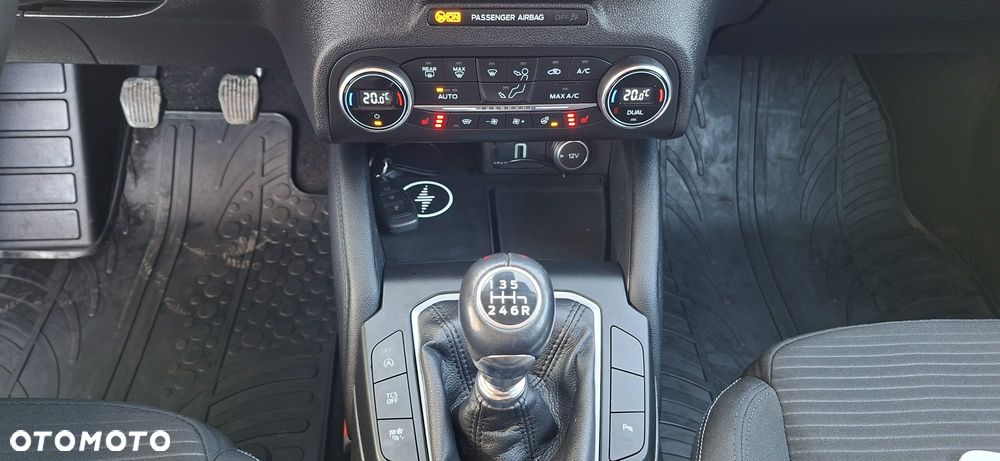Ford Focus 1.0 EcoBoost Active - 15